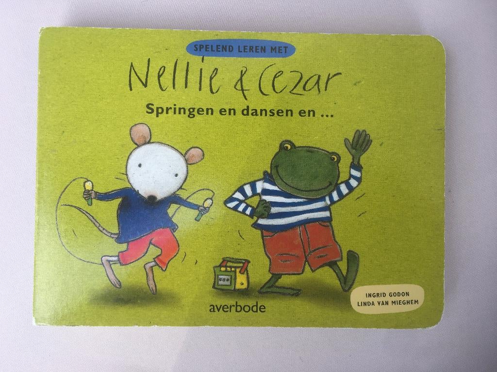 SPELEND LEREN MET NELLIE EN CEZAR ZO GOED ALS NIEUW, Jongen of Meisje, Averbode, Ophalen of Verzenden, Zo goed als nieuw