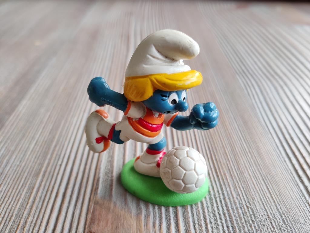 Promo smurf Silan - Voetballende smurfin, Verzamelen, Ophalen of Verzenden, Zo goed als nieuw, Smurfin