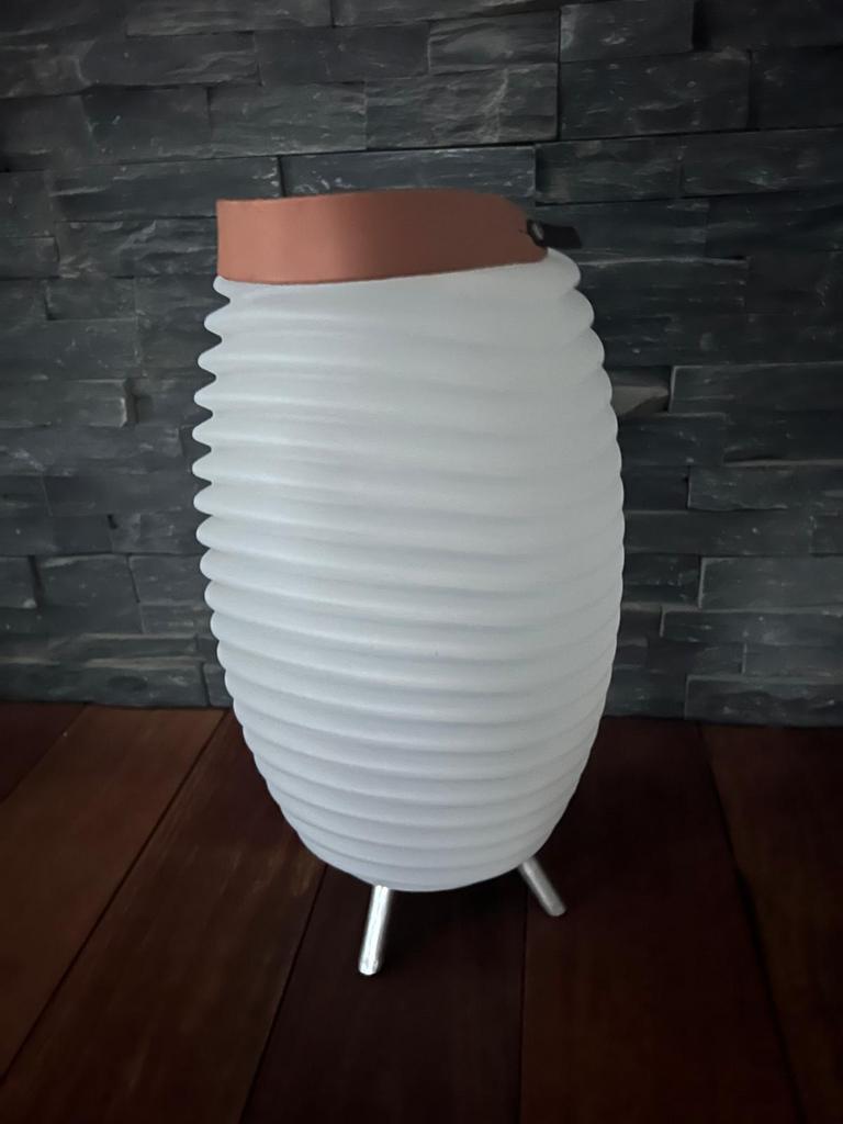 Lampe Koduu Synergie 50 - cave à vin - haut-parleur, Moins de 100 cm, Comme neuf, Synthétique, Enlèvement