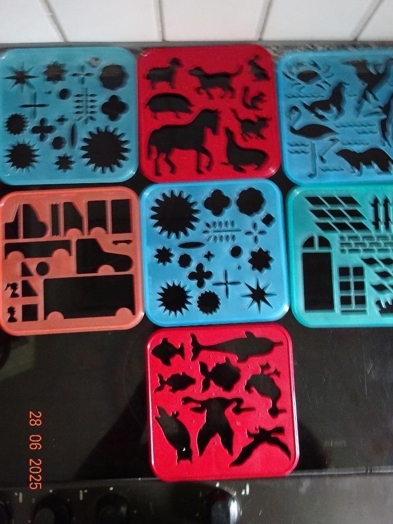 Tupperware, tuppertoy set van 7 sjablonen In prima staat, Kinderen en Baby's, Ophalen of Verzenden