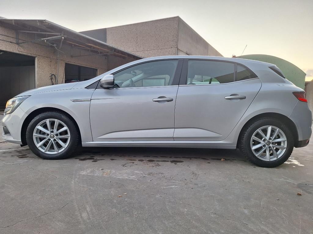 Renault Mégane, Autos, Argent ou Gris, Achat, Euro 6, Entreprise