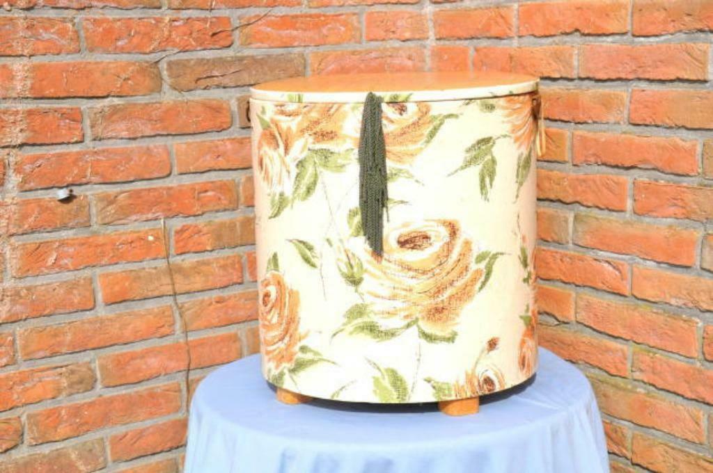 § coffre pouf vintage, Enlèvement ou Envoi
