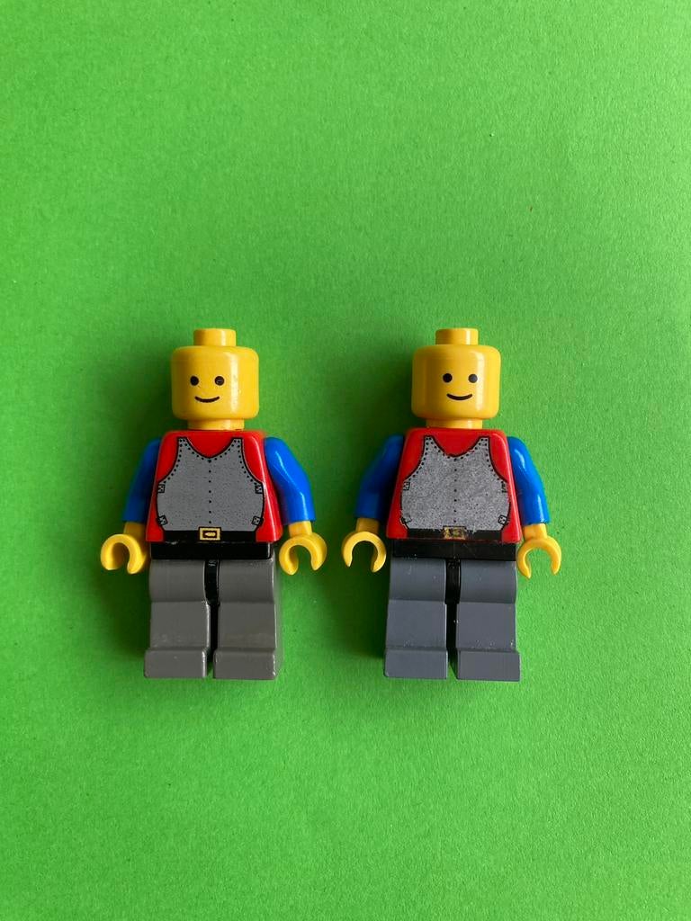 Lego ridder minifigs (2x), Kinderen en Baby's, Speelgoed | Duplo en Lego, Verzenden, Gebruikt, Losse stenen, Lego