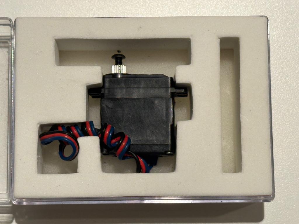 Sanwa SRG-HR, Elektro, Ophalen of Verzenden, Zo goed als nieuw, Auto onroad