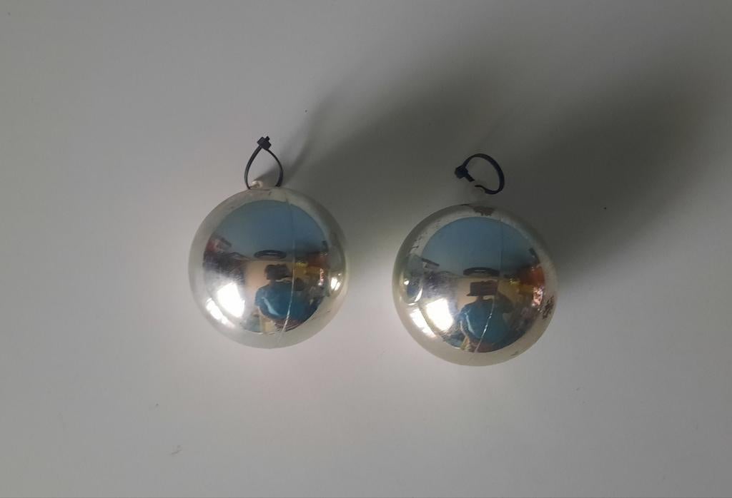 2 kerstballen, Ophalen of Verzenden, Gebruikt