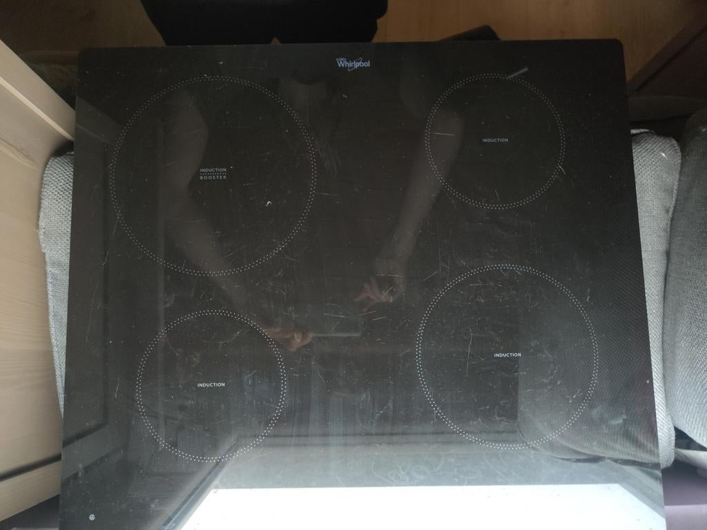 Taque induction Whirlpool, Enlèvement, Comme neuf, Induction, 4 zones de cuisson