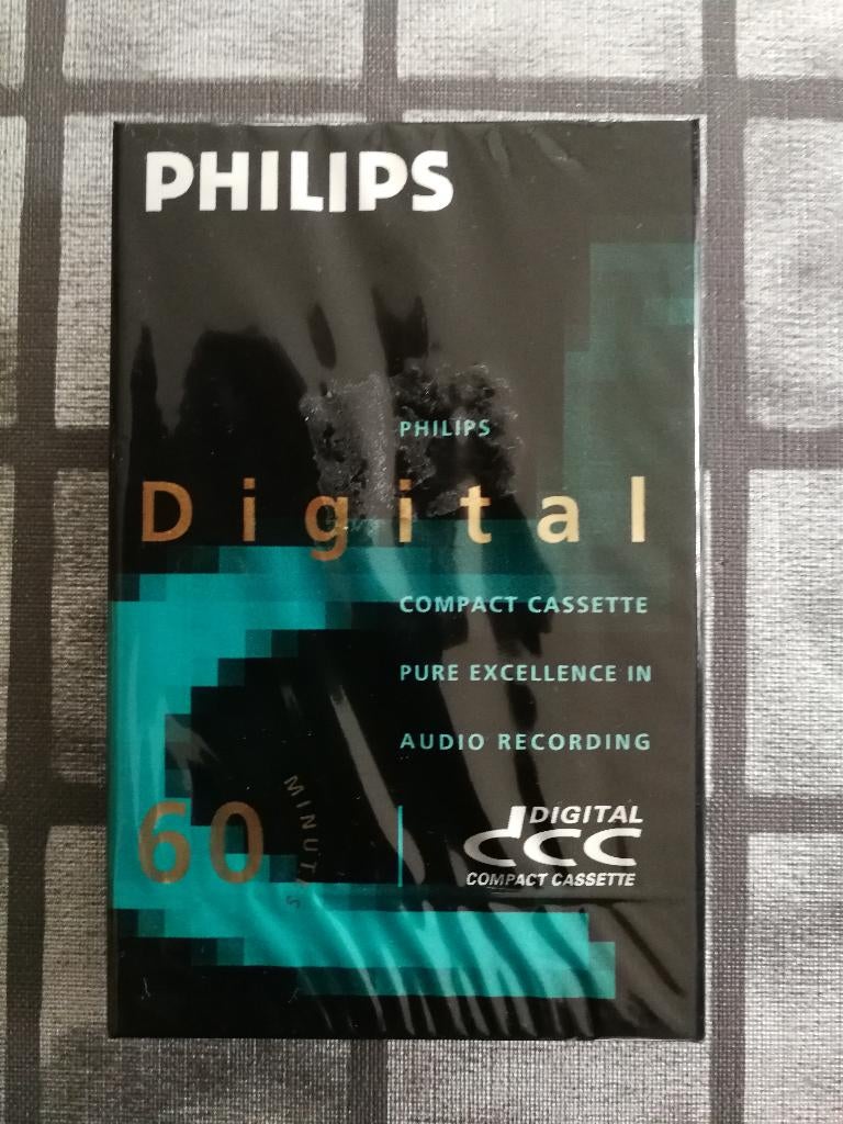 Philips Digital DCC 60 'cassettebandje geseald, Enlèvement, Neuf, dans son emballage, 1 cassette audio, Vierge