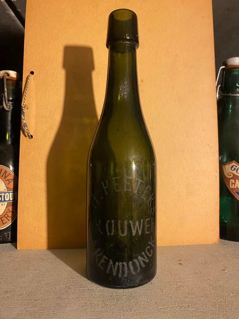 Oud bierflesje peeters brouwer arendonck arendonk, Enlèvement, Comme neuf