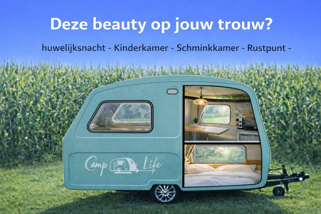 Unieke caravan huren, Ophalen