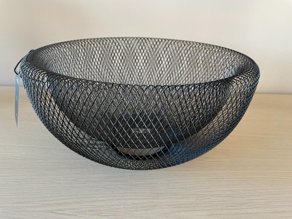 Zwarte fruitmand, Huis en Inrichting, Woonaccessoires | Schalen en Manden, Overige materialen, Mand, Rond, Nieuw