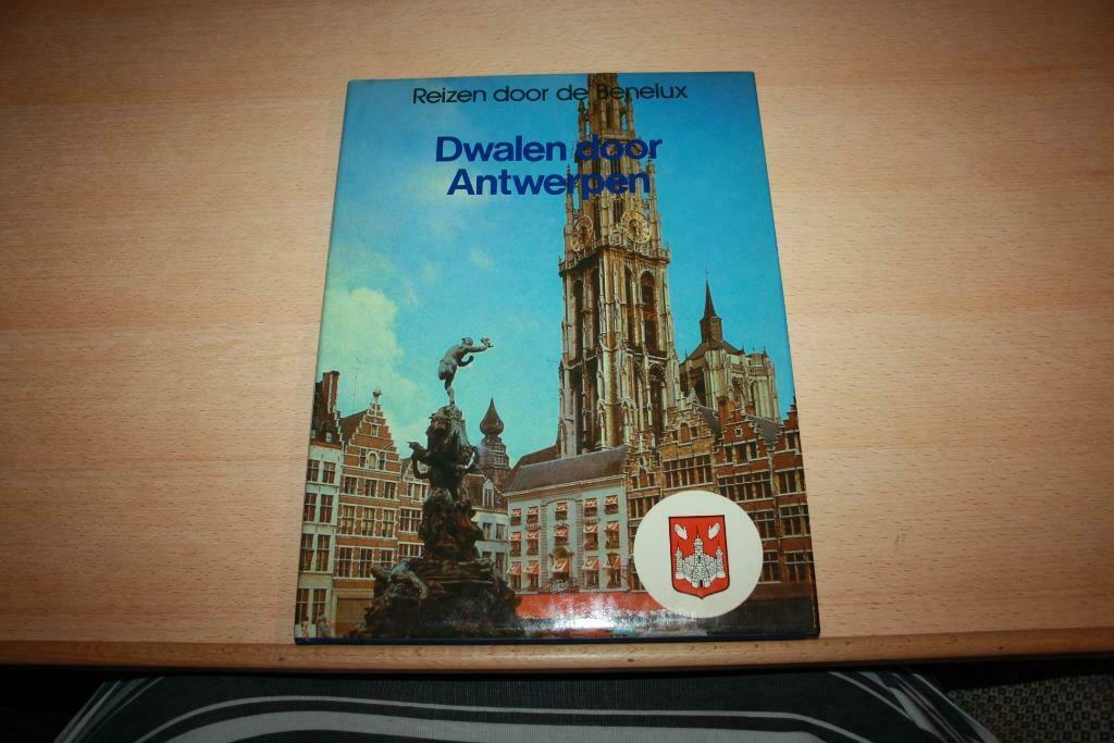 Reizen door de Benelux Dwalen door Antwerpen, Boeken, Reisgidsen, Zo goed als nieuw, Reisgids of -boek, Benelux, Overige merken