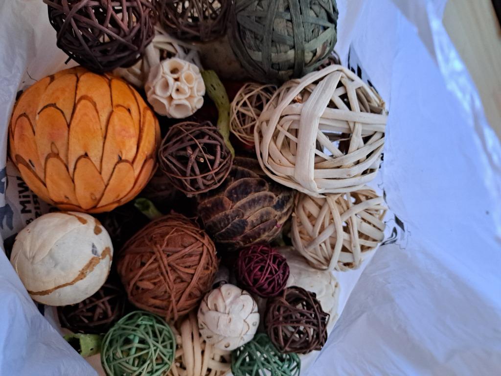 Decoratieve potpourri bollen, Enlèvement, Comme neuf, Bois
