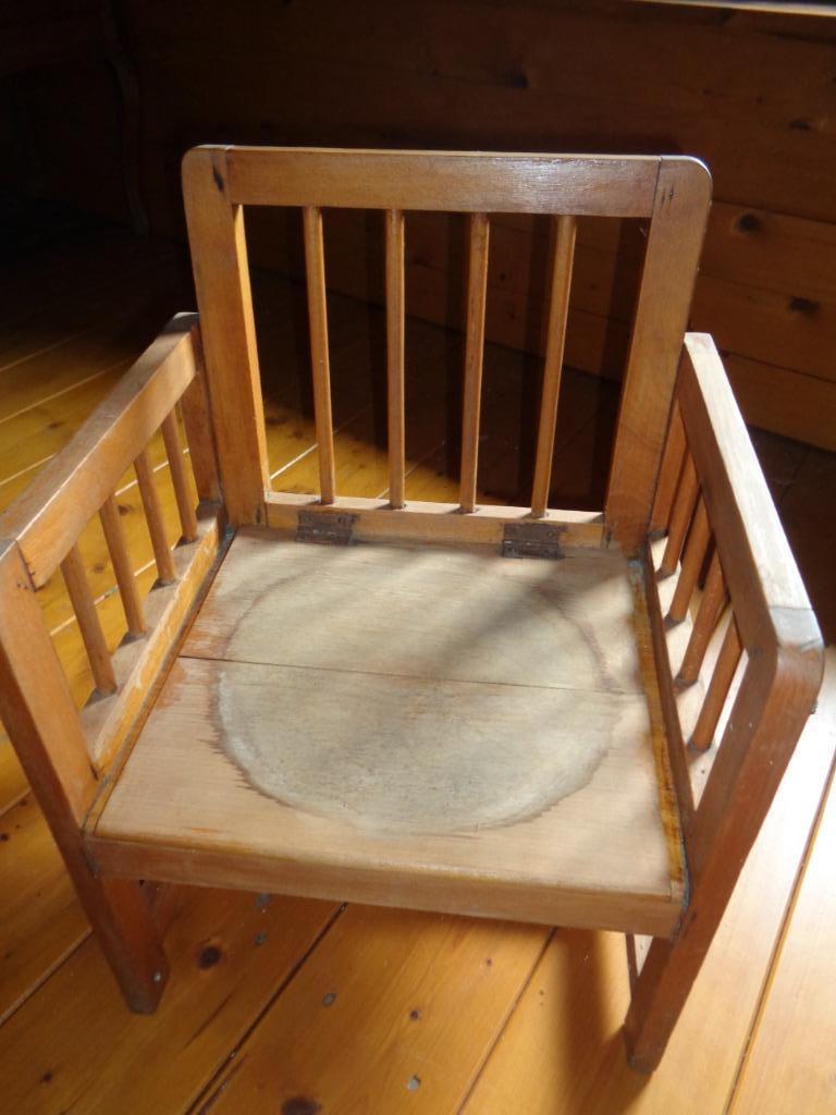 Chaise ancienne pour enfant avec insert laqué 1950, Antiquités & Art, Enlèvement ou Envoi