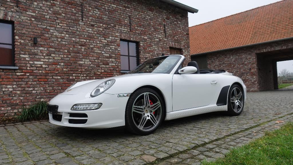 Porsche 911 997 3,8l Cabrio 4S     fully revised engine, Auto's, Porsche, Automaat, 4 zetels, Automatische klimaatregeling, Zwart