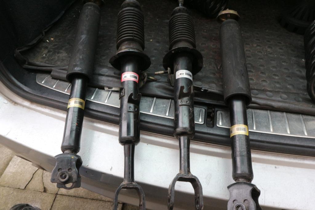 Veren en schokdempers (originele 350z cabriolet bma USA), Ophalen, Nissan