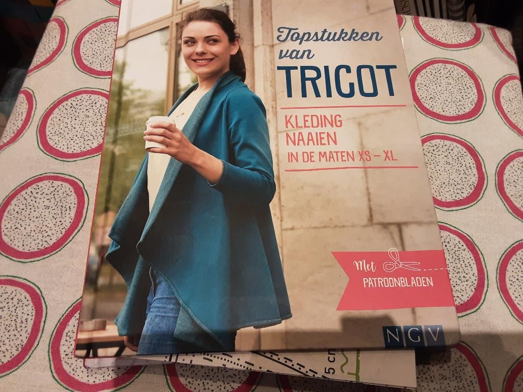 Naaiboek, Boeken, Ophalen of Verzenden, Zo goed als nieuw