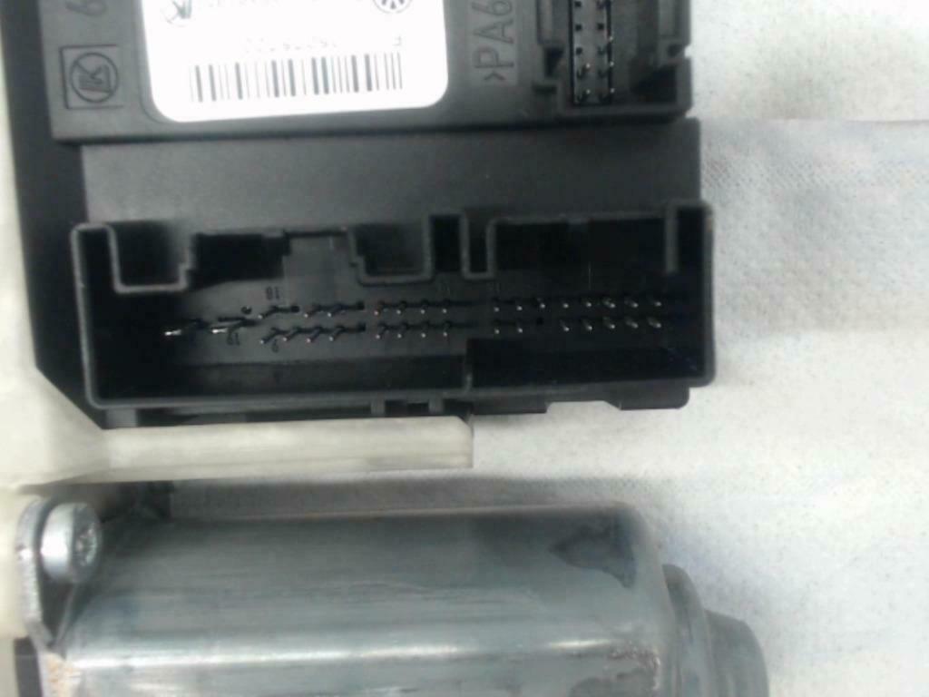 moteur de  leve vitre avant  droit  VOLKSWAGEN golf  6, Enlèvement, Utilisé, Volkswagen