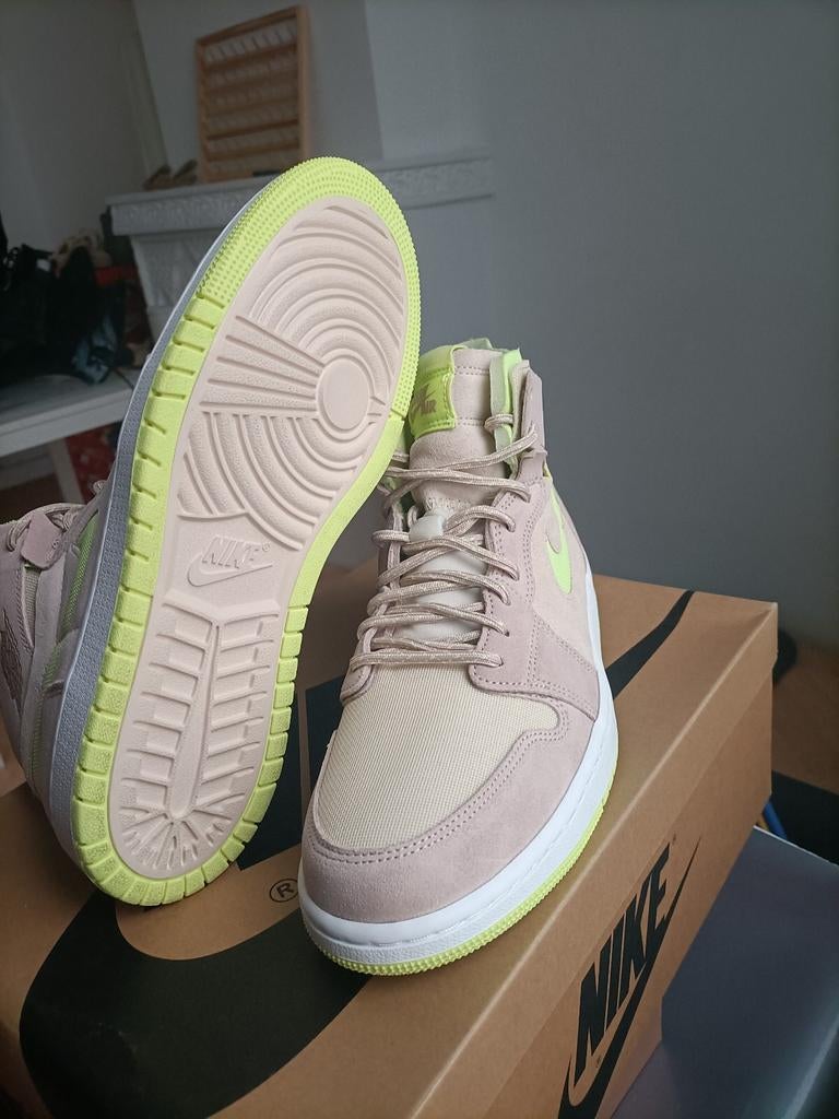Air Jordan 1 High EU 43, Ophalen of Verzenden, Nieuw, Schoenen
