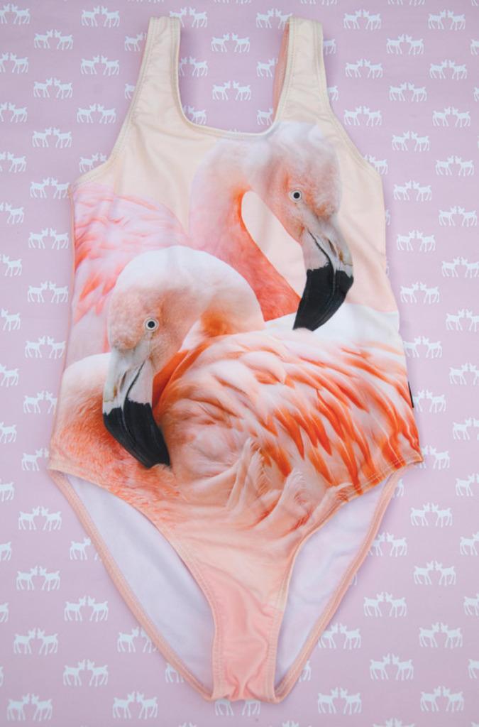 Badpak Molo flamingo’s Maat 140 met UV-protectie, Enlèvement ou Envoi, Molo, Comme neuf, Vêtements de sport ou Maillots de bain
