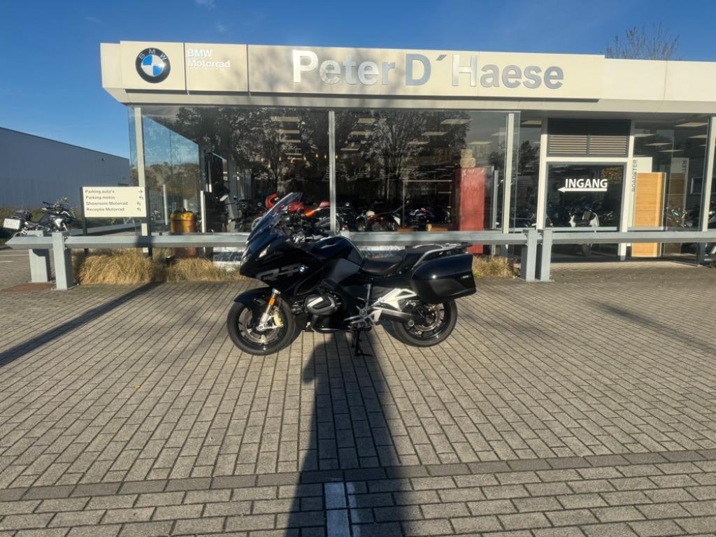 BMW R 1250 RT, Motos, Motos | BMW, Entreprise, Tourisme, plus de 35 kW, 2 cylindres, Permis Moto A, ABS, Transmission par cardan