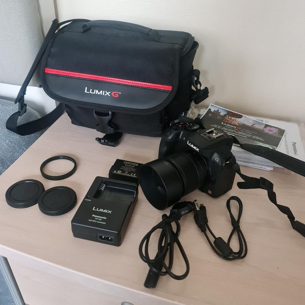 Panasonic lumix dmc-G6, objectif 25 mm, 2 batteries, sacoche, Enlèvement ou Envoi, Comme neuf
