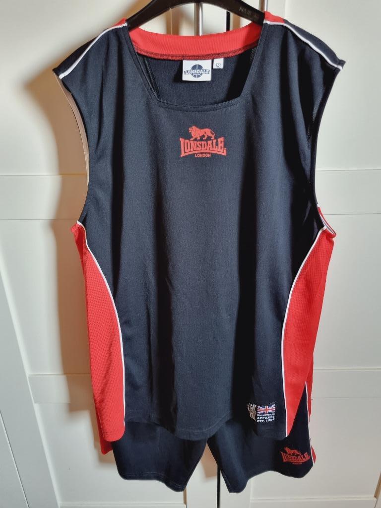 Basketbaltenue Lonsdale maat M, Kleding | Heren, Maat 48/50 (M), Zwart, Overige typen, Lonsdale