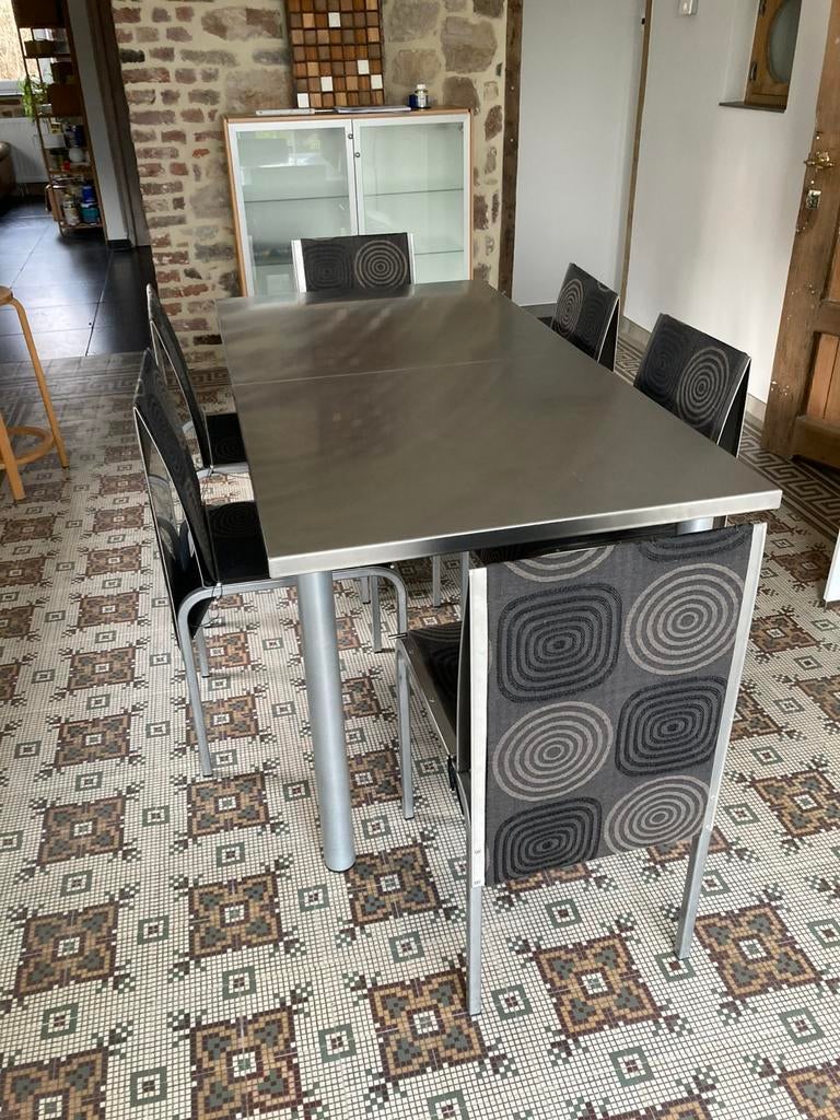 Table extensible en aluminium, Enlèvement