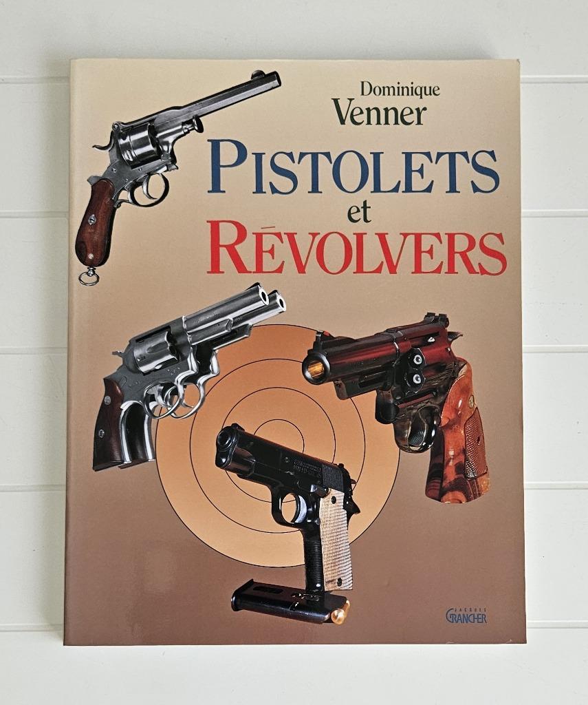Geweren en revolvers, Boeken, Overige Boeken, Gelezen, Ophalen of Verzenden
