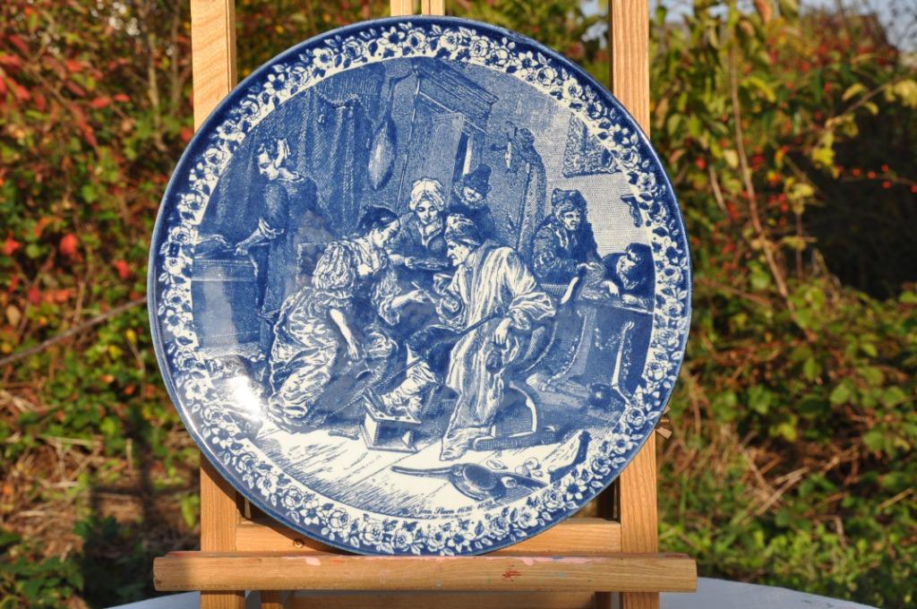§  plat mural en faience delft decor signé Jan steen (31), Antiquités & Art, Enlèvement ou Envoi