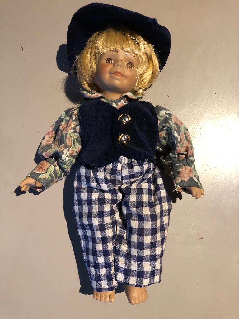 Poupée ancienne céramique, porcelaine? Garçonnet, H28cm, Envoi, Utilisé, Poupée