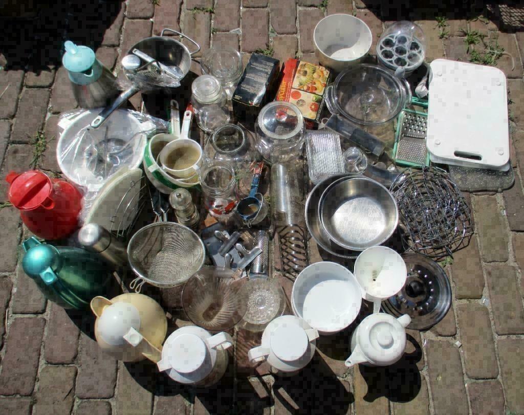 Grote Partij allerlei Keukenmateriaal / Keukenbenodigdheden, Enlèvement ou Envoi, Récipient(s)