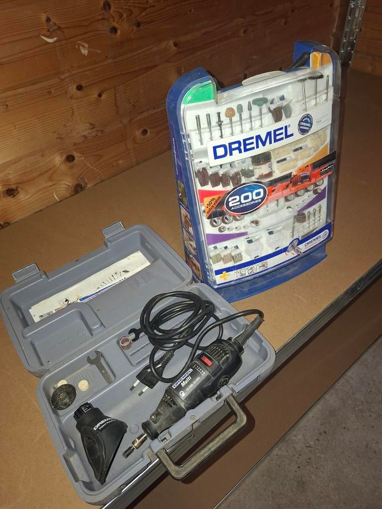 Dremel multi + accessoires restant, Enlèvement