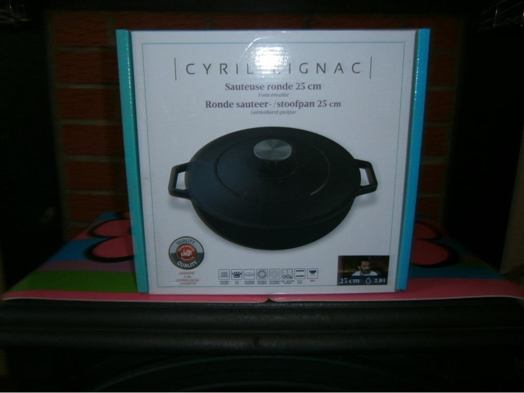 Cuisine cocote Cyril Lignac, Enlèvement, Neuf