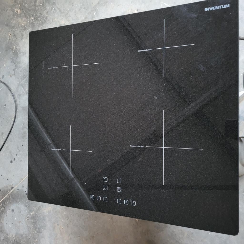 Cuisinière à induction Indisponible pour cause de double., Enlèvement, Induction