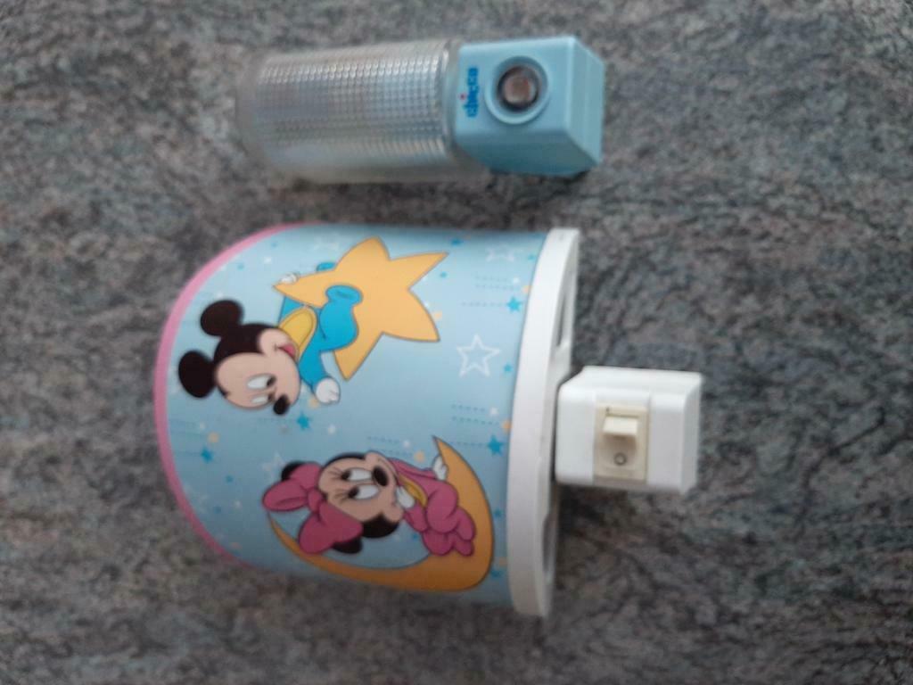 2 nachtlampjes  van Disney en chicco, Kinderen en Baby's, Ophalen of Verzenden, Zo goed als nieuw