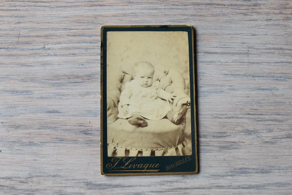 oude foto baby, Gebruikt, Verzenden, Foto, Voor 1940