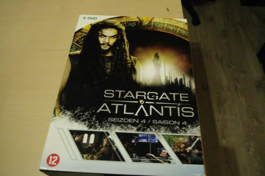 stargate atlantis   5 dvd box, Ophalen of Verzenden, Boxset