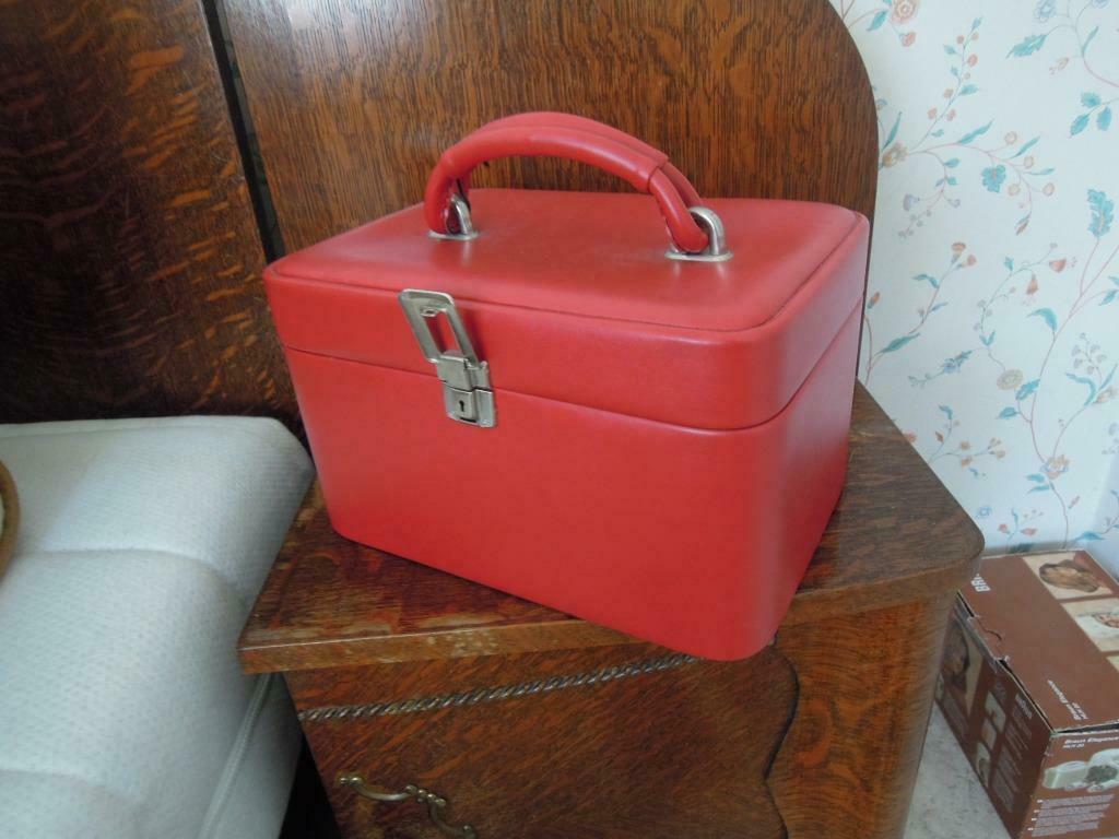 rode beautycase in skai met spiegel geen sleutel, Ophalen of Verzenden, Gebruikt, Rood, Met spiegeltje(s)