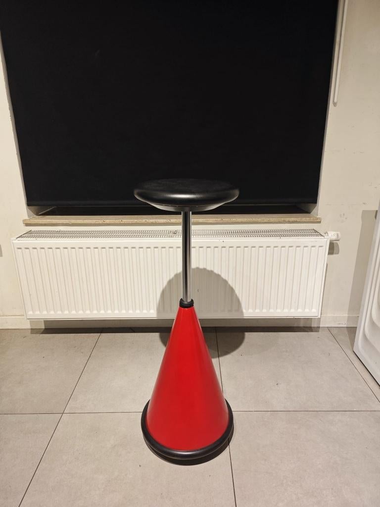 Giroflex 10 Rood, Ophalen of Verzenden, Zo goed als nieuw, Bureaukruk, Rood