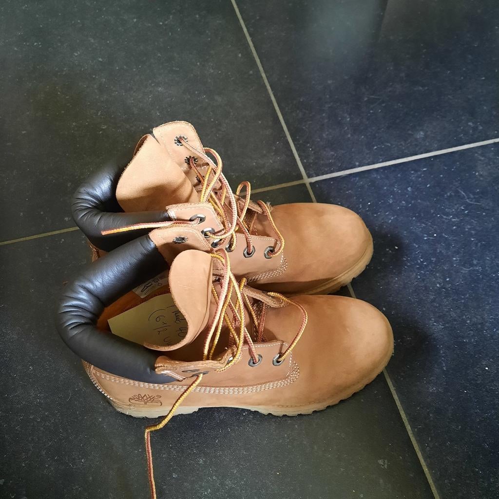 Bottes Timberland, taille 40 (6 1/2). Comme neuf !, Enlèvement ou Envoi, Comme neuf