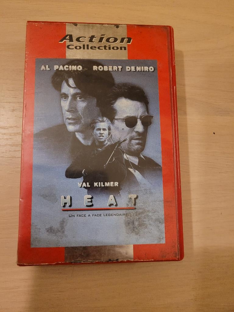 k7 vhs Heat, Cd's en Dvd's, VHS | Film, Ophalen of Verzenden, Zo goed als nieuw, Thrillers en Misdaad