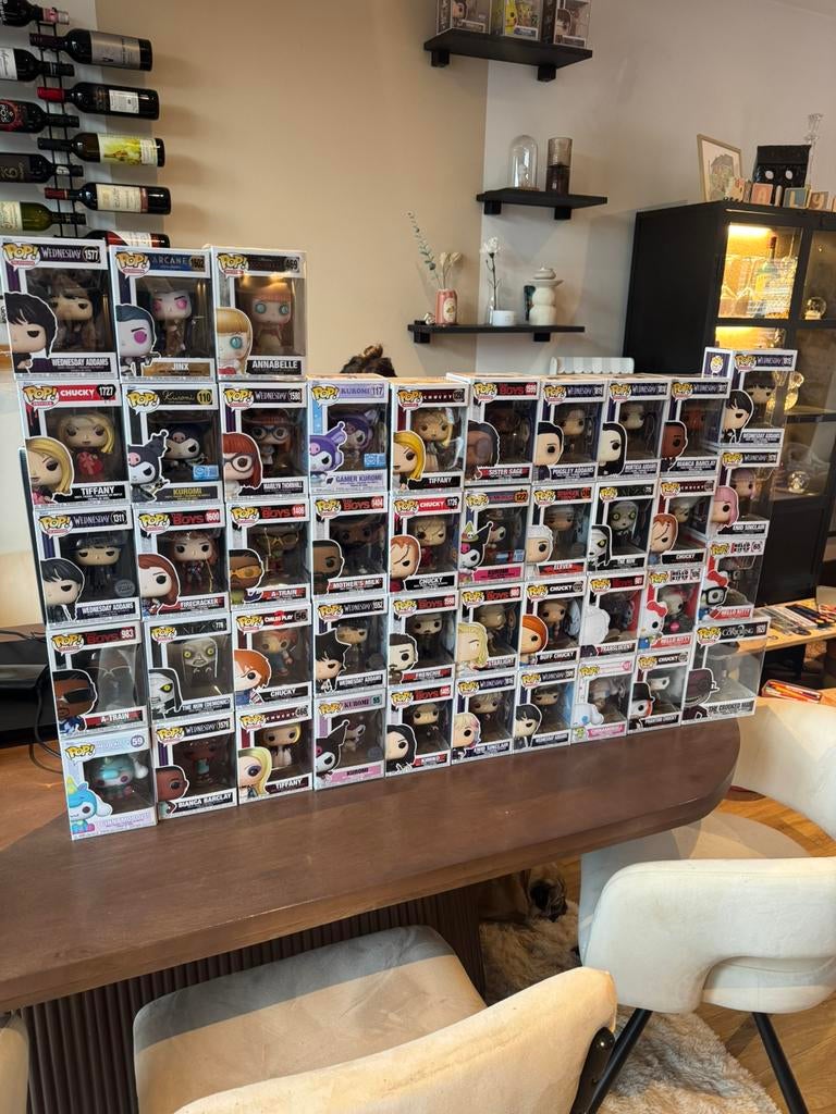 Vente en vrac de Funko Pops Wednesday, Horror, Kuromi, etc., Enlèvement ou Envoi