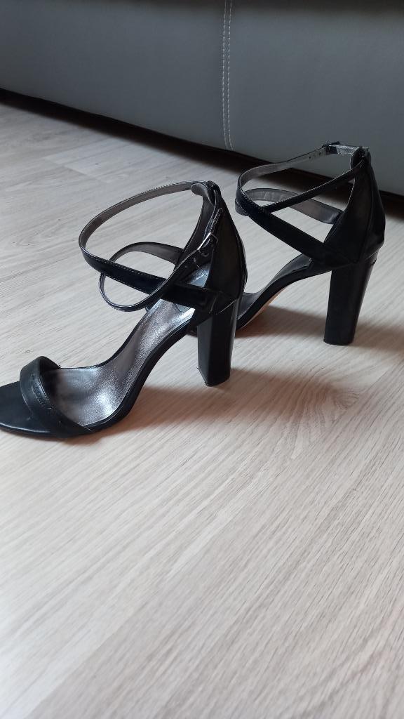 Sandales à talons noir Calvin Klein, Calvin klein, Enlèvement ou Envoi, Comme neuf, Noir