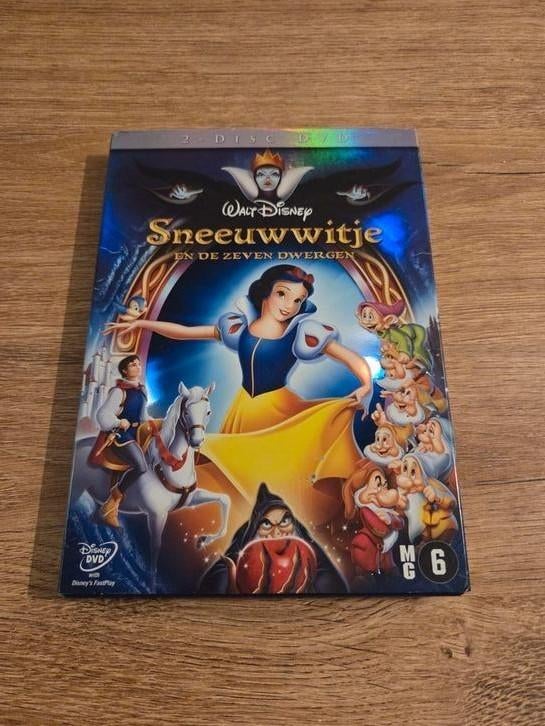 Sneeuwwitje Disney met gouden rugnummer 1, Ophalen of Verzenden, Zo goed als nieuw