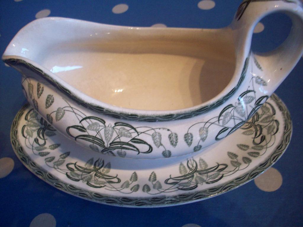 Saucière, Antiquités & Art, Antiquités | Céramique & Poterie, Envoi