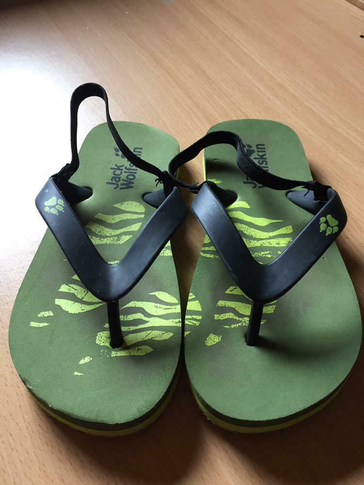 Slippers - Jack Wolfskin - maat 30/31, Ophalen of Verzenden, Zo goed als nieuw