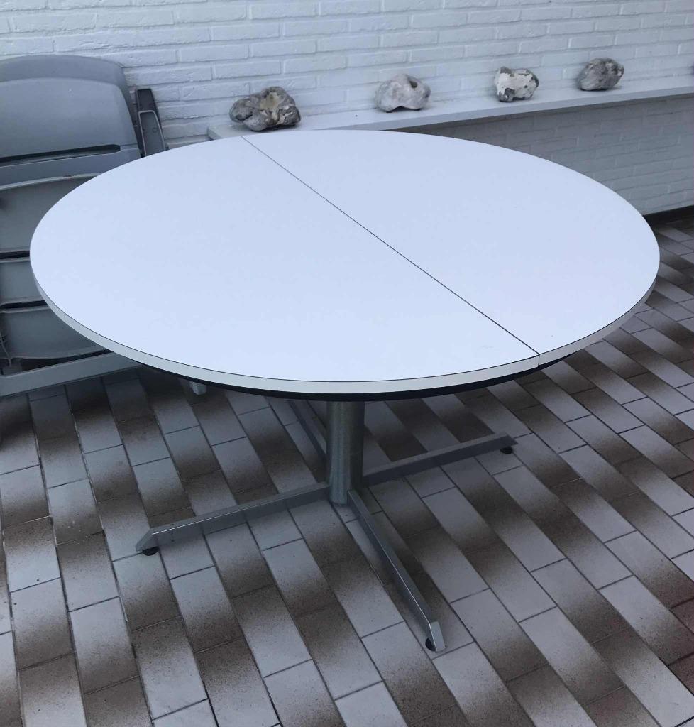 vintage tafel, Enlèvement