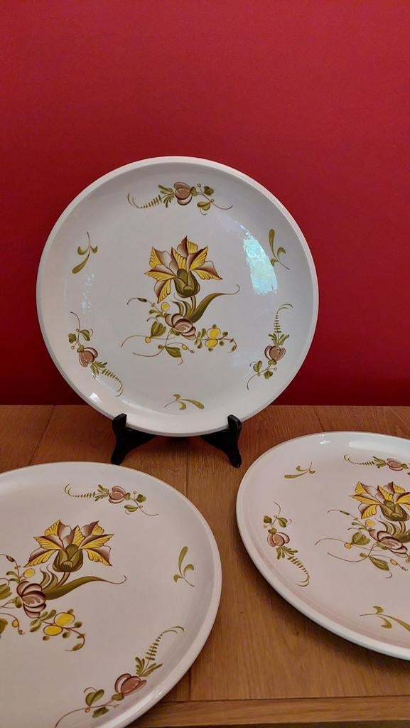 3 dezelfde grote schotels 32 cm van Manufacture Royale Boch, Enlèvement ou Envoi, Comme neuf