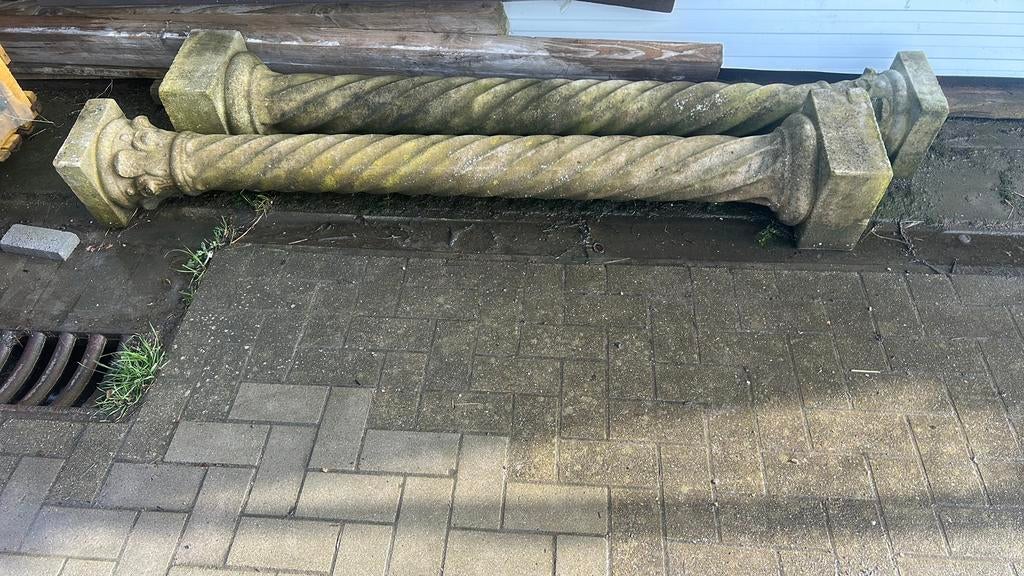 Beton palen, Ophalen, Zo goed als nieuw, 180 tot 250 cm, Palen