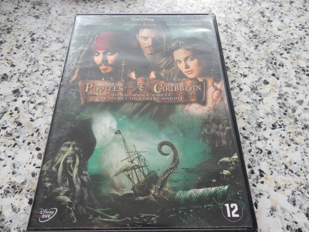 nr.1860- Dvd: dead man's chest - avontuur, À partir de 12 ans, Enlèvement ou Envoi, Comme neuf